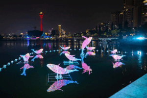🌟 世界を照らす光の祭典へ──冬の夜に輝く夢の瞬間を探して